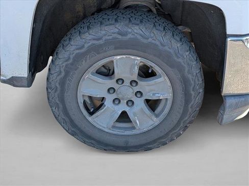 Used 2019 Chevrolet Silverado 1500 LT image 14