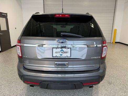 Used 2013 Ford Explorer XLT FWD image 4