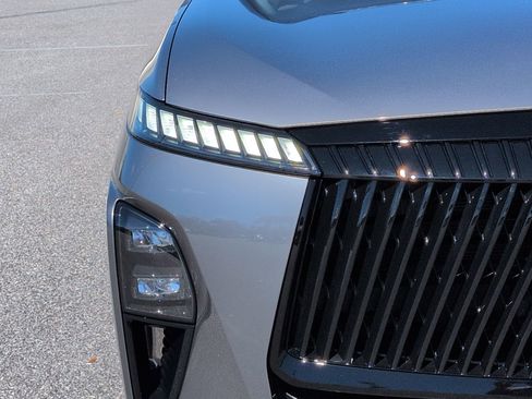 New 2026 INFINITI QX80 Luxe w/ Cargo Package image 11