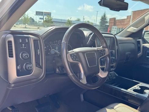 Used 2016 GMC Sierra 1500 Denali w/ Denali Ultimate Package AWD/4WD image 9