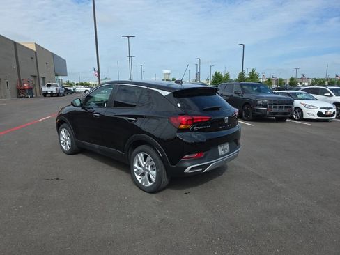 Used 2024 Buick Encore GX Preferred w/ Comfort Package AWD/4WD image 7