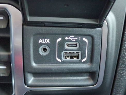 New 2026 Jeep Wrangler Unlimited Rubicon AWD/4WD image 22