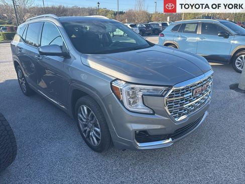 Used 2024 GMC Terrain Denali w/ Denali Premium Package image 1