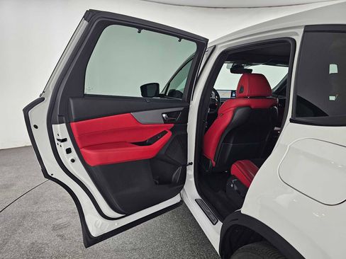 Used 2023 Acura MDX A-Spec image 17