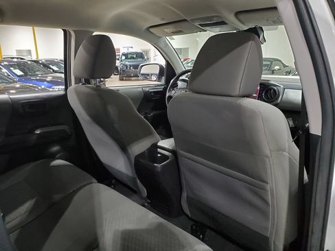 Used 2023 Toyota Tacoma SR5 RWD image 19