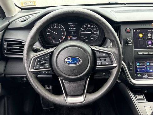 Used 2024 Subaru Outback AWD/4WD image 16