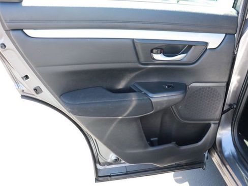 Used 2019 Honda CR-V LX image 12