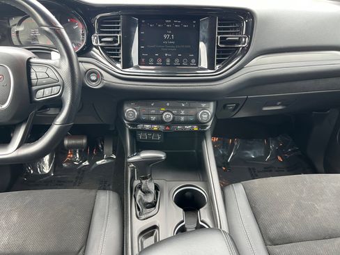Used 2022 Dodge Durango GT image 11