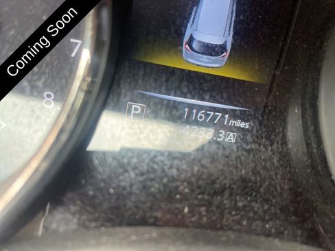 Used 2016 Nissan Rogue SV FWD image 16