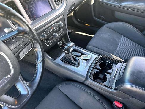 Used 2022 Dodge Charger GT w/ Driver Convenience Group AWD/4WD image 18