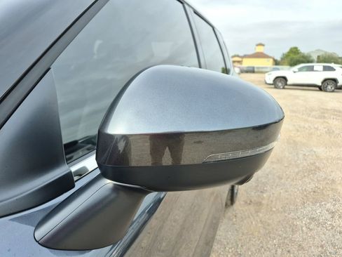 New 2026 Mitsubishi Outlander SEL image 11