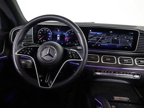 Used 2025 Mercedes-Benz GLE 450 4MATIC Coupe image 39