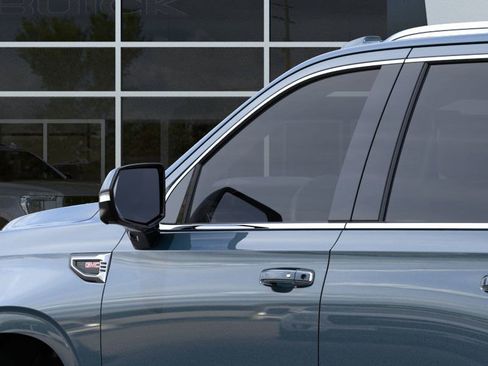 New 2026 GMC Yukon Denali w/ Sun & Power Step Package image 36