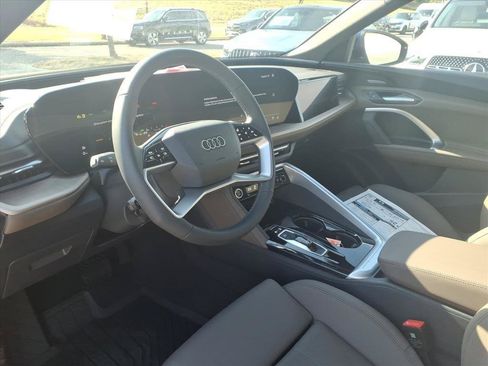 Used 2025 Audi Q5 Prestige AWD/4WD image 19