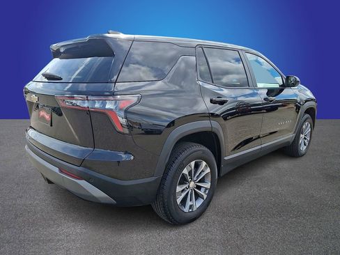 Used 2025 Chevrolet Equinox LT AWD/4WD image 4