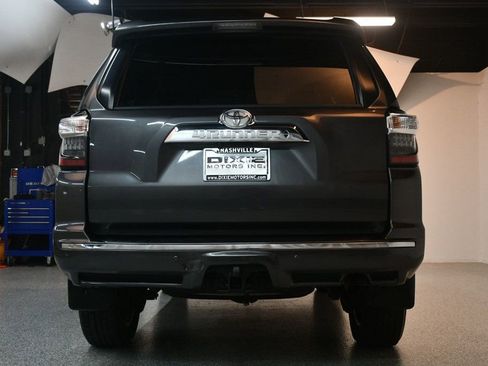 Used 2015 Toyota 4Runner Limited AWD/4WD image 14