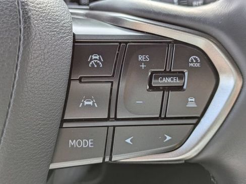 Used 2024 Lexus GX 550 w/ Accessory Package (Z1) AWD/4WD image 27