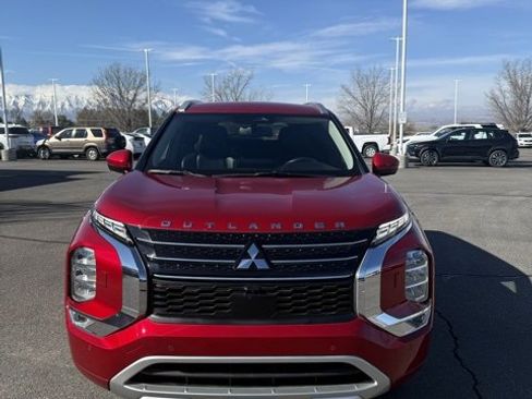 Used 2024 Mitsubishi Outlander SEL image 7