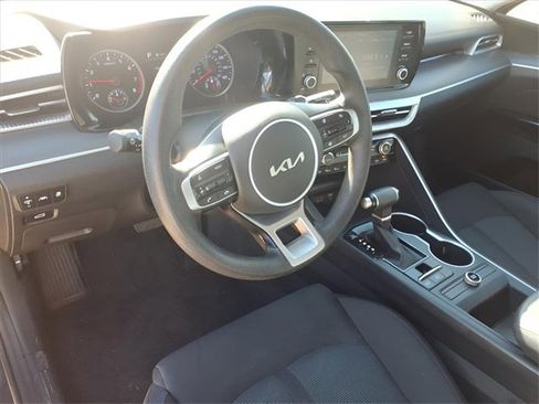 Used 2023 Kia K5 LXS image 8
