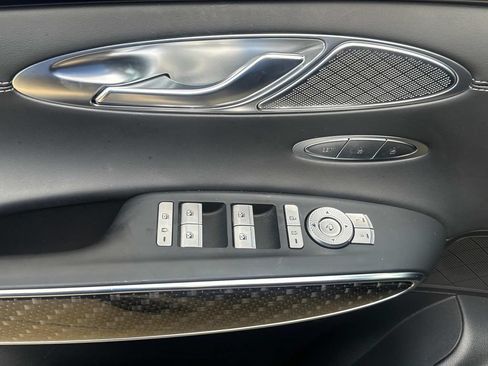 Used 2025 Genesis GV70 3.5T Sport w/ Sport Prestige Package AWD/4WD image 21
