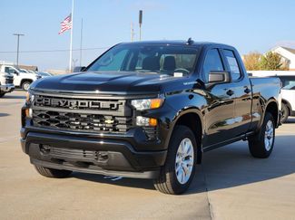 New 2026 Chevrolet Silverado 1500 Custom video 2