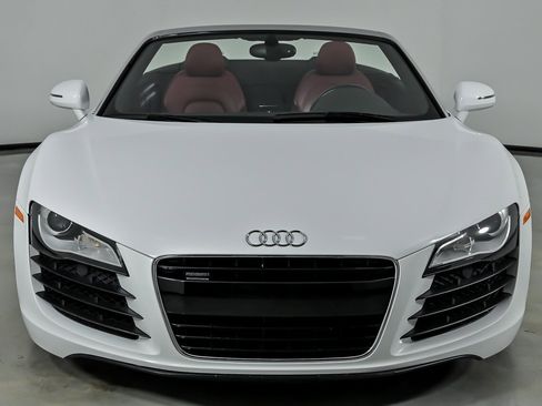 Used 2011 Audi R8 V8 AWD/4WD image 4