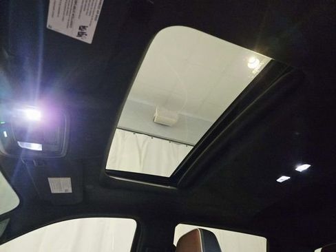 Certified 2024 GMC Sierra 2500 Denali Ultimate image 6