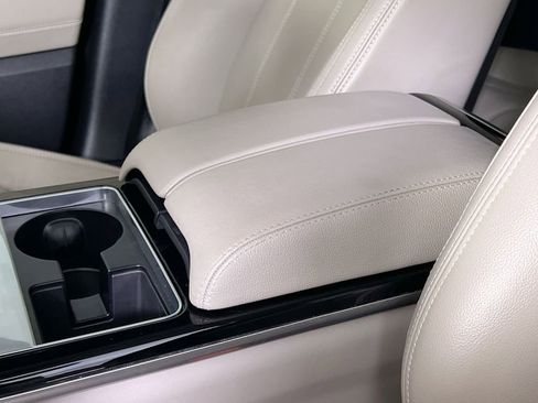 Used 2021 Land Rover Range Rover Velar S image 23