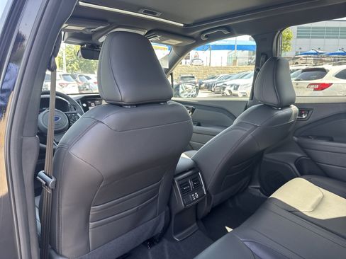 New 2025 Subaru Forester Limited image 30