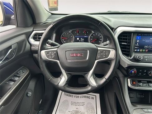 Used 2023 GMC Acadia SLT image 12