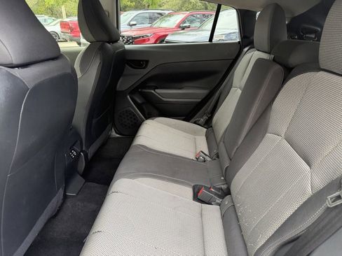 Used 2024 Subaru Crosstrek 2.0i Premium image 11