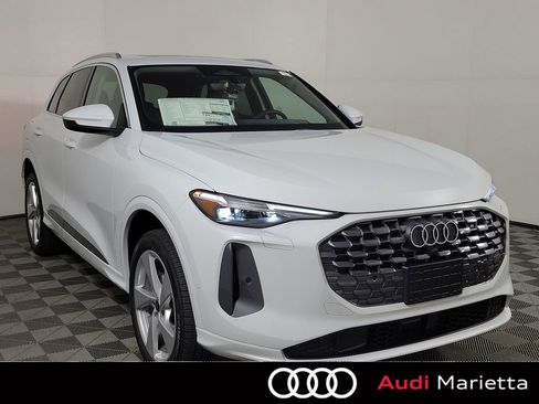 New 2026 Audi Q5 Premium Plus AWD/4WD image 1