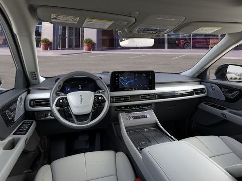 New 2026 Lincoln Aviator Reserve AWD/4WD image 9
