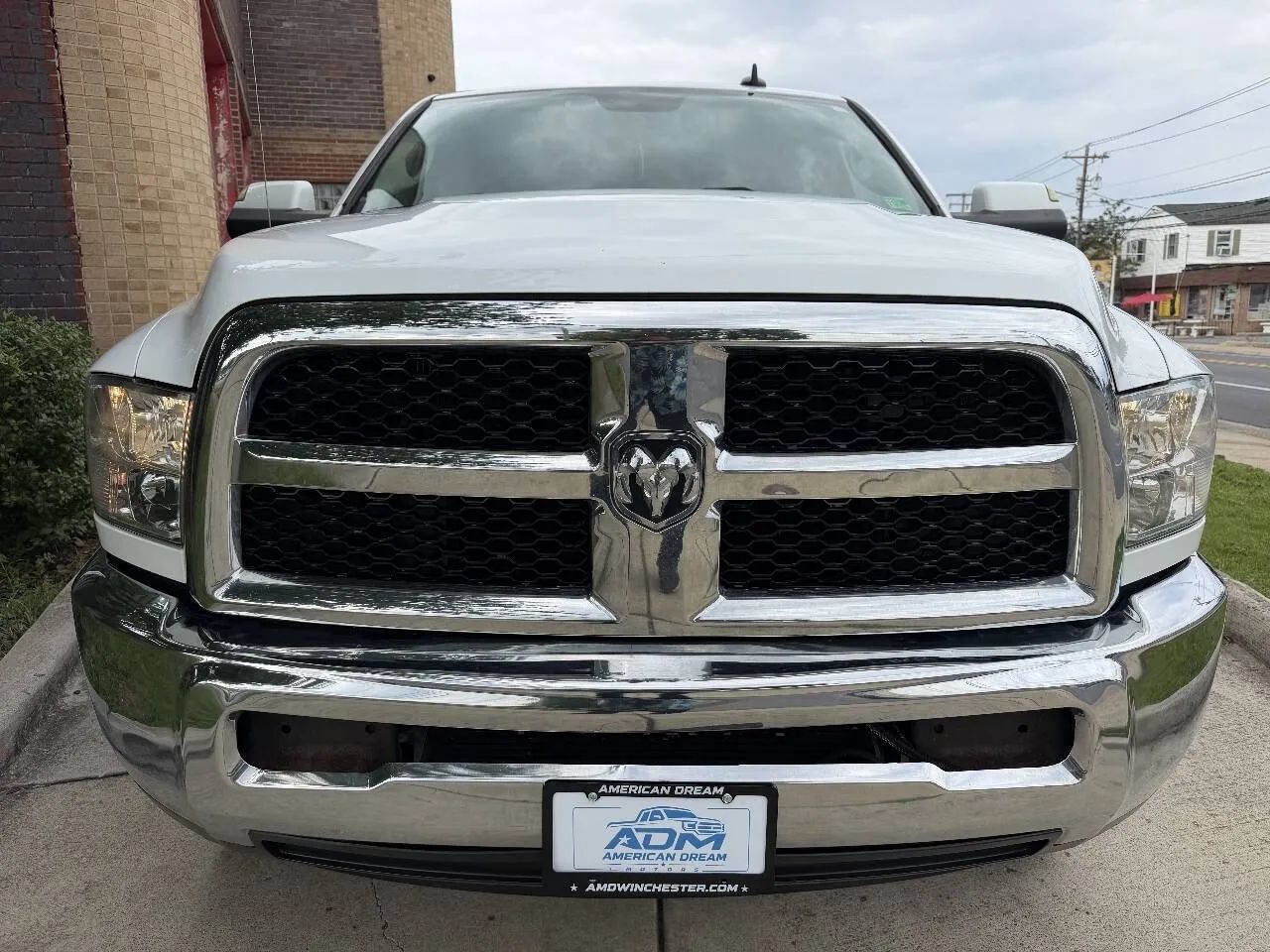 Used 2018 RAM 2500 SLT AWD/4WD image 3