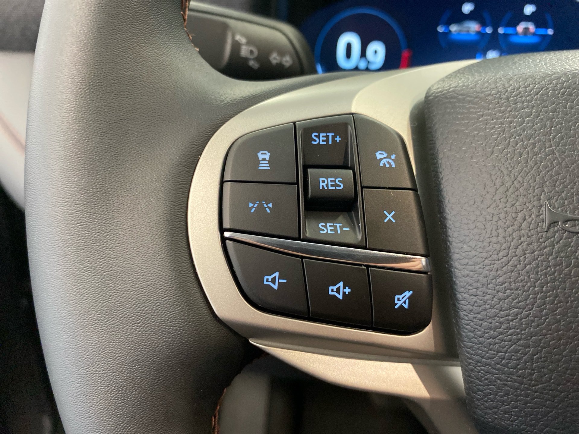 New 2026 Ford Explorer Active w/ Active Comfort Package AWD/4WD image 20