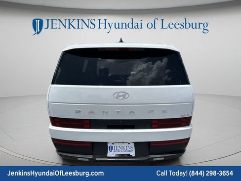 New 2026 Hyundai Santa Fe SE FWD image 6