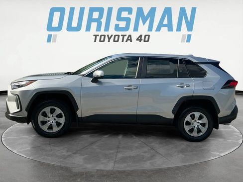 Used 2023 Toyota RAV4 LE FWD image 4