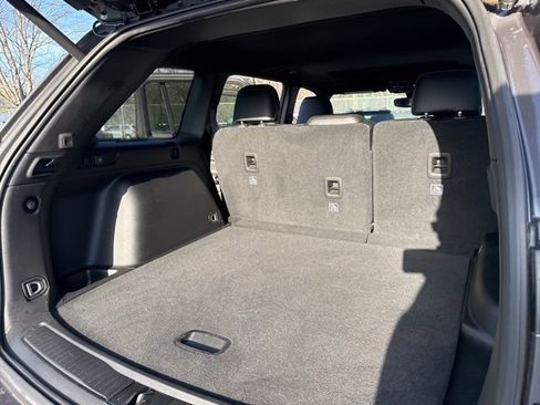 Certified 2022 Jeep Grand Cherokee Altitude image 33