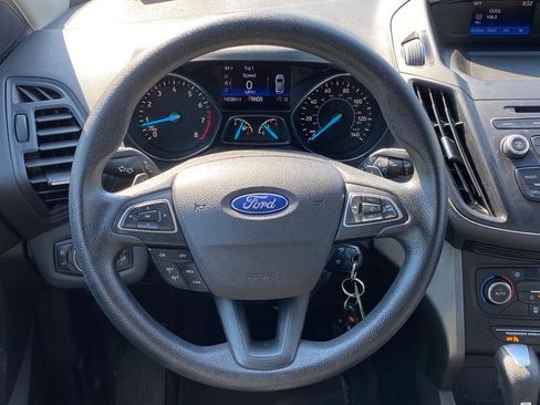 Used 2017 Ford Escape SE AWD/4WD image 21