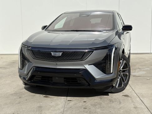 New 2025 Cadillac Optiq Sport 1 image 1