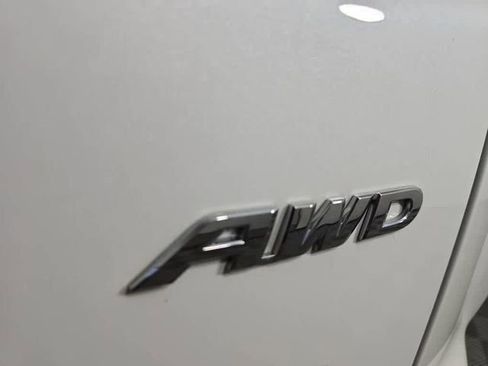 Used 2020 Honda CR-V LX image 16