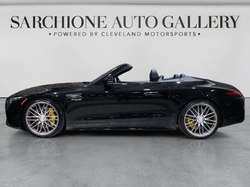 Used 2023 Mercedes-Benz SL 63 AMG 4MATIC image 3