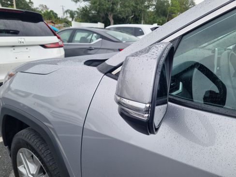 Used 2023 Toyota RAV4 XLE Premium FWD image 7