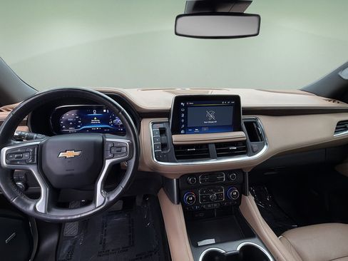 Used 2023 Chevrolet Tahoe Premier AWD/4WD image 9
