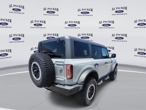 Certified 2023 Ford Bronco Badlands w/ Sasquatch Package AWD/4WD image 6