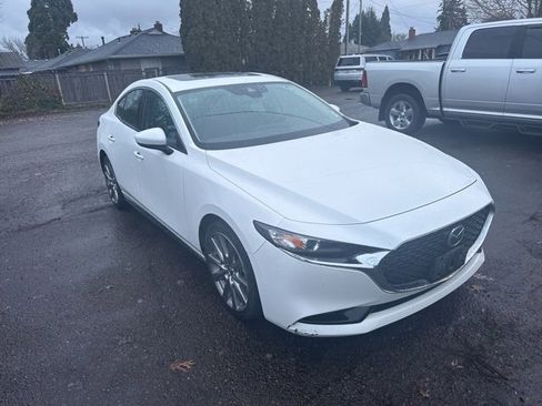 Used 2021 MAZDA MAZDA3 s image 1