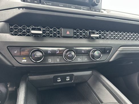 Certified 2023 Honda Accord EX image 30