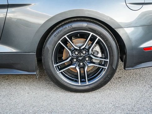 Used 2020 Ford Mustang Premium image 5