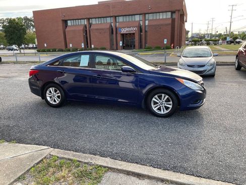 Used 2012 Hyundai Sonata GLS w/ Popular Equipment Pkg FWD image 5