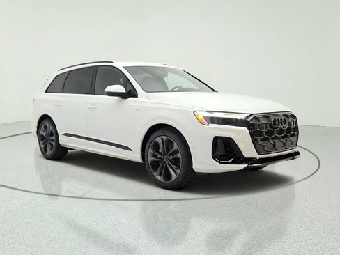 New 2026 Audi Q7 Premium Plus AWD/4WD image 3